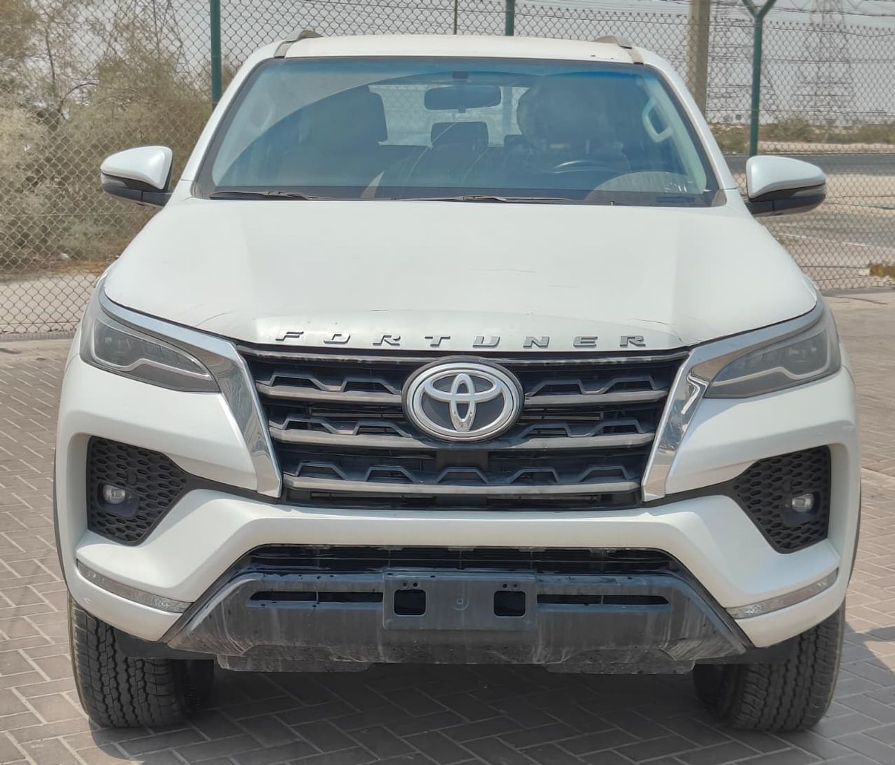 Toyota Fortuner 2024 Toyota Fortuner SR5 High-Option 7-Seater 2.4L 4-Cyl Turbo Diesel A/T 4x4 Export Only