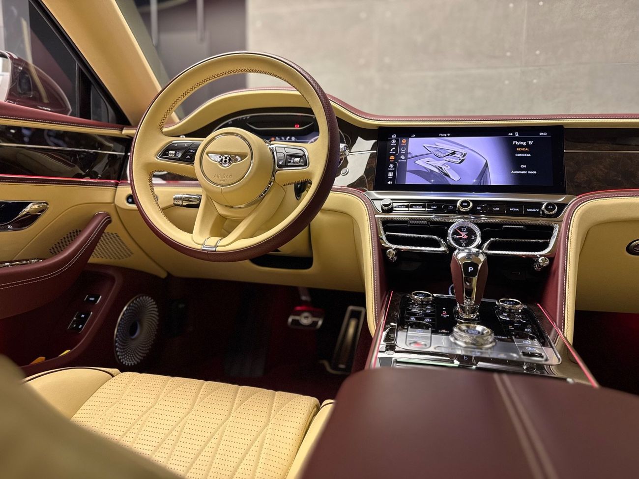 بنتلي مولسان