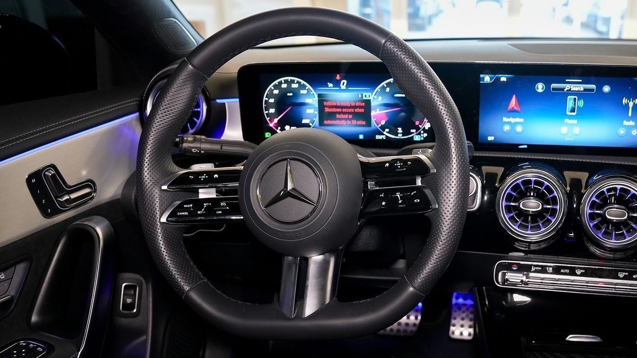 Mercedes-Benz CLA 200 AMG