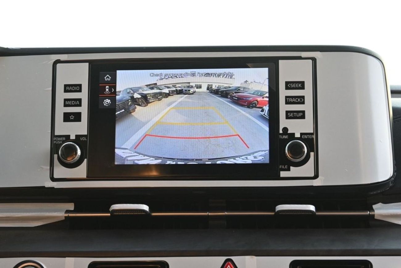 كيا كارنيفال Kia Carnival 3.5L V6, Petrol, Hi-Roof Limousine, Model 2023, Color Black