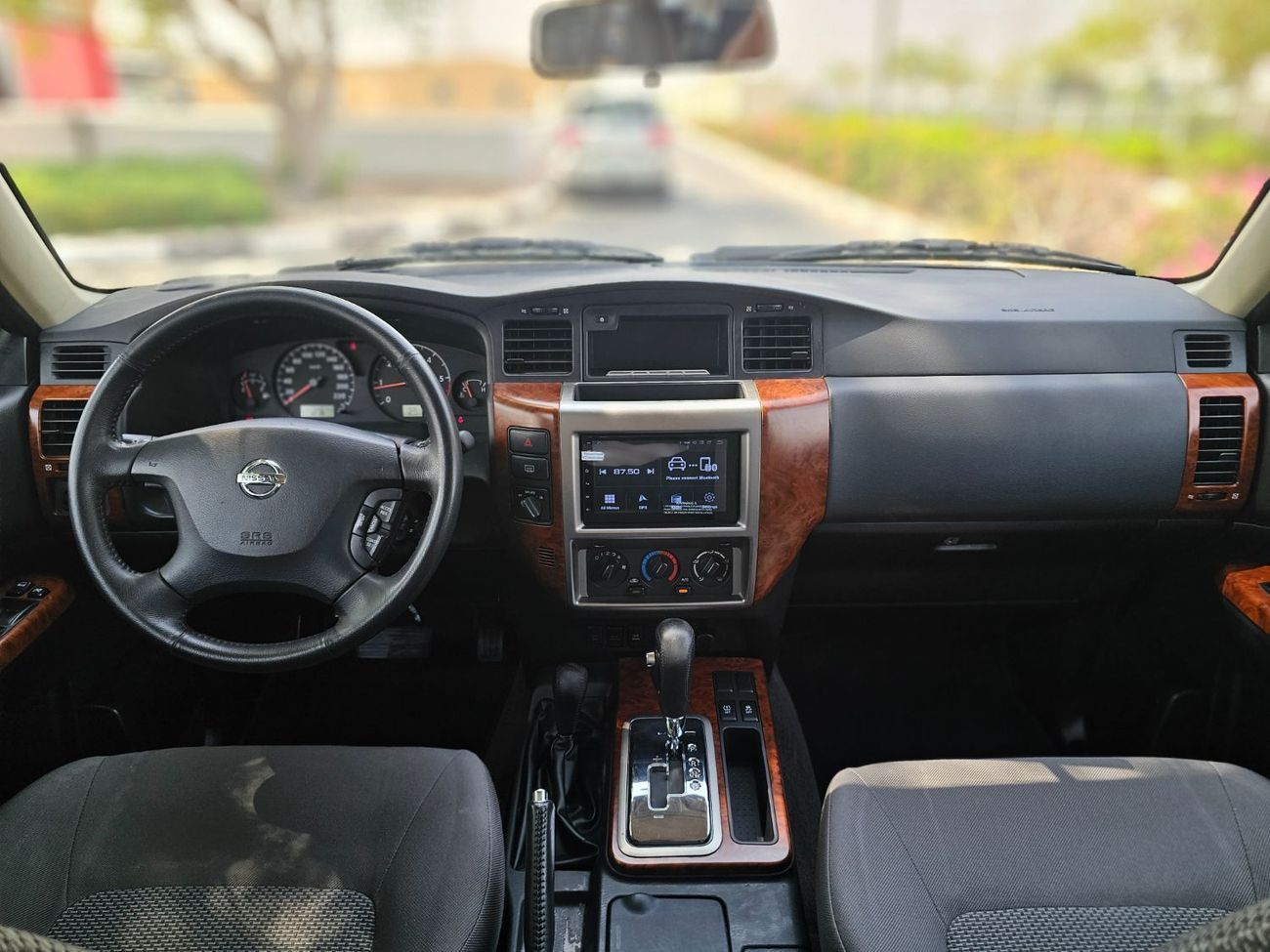 نيسان باترول سفاري GL 4.8L A/T (7 Seater)