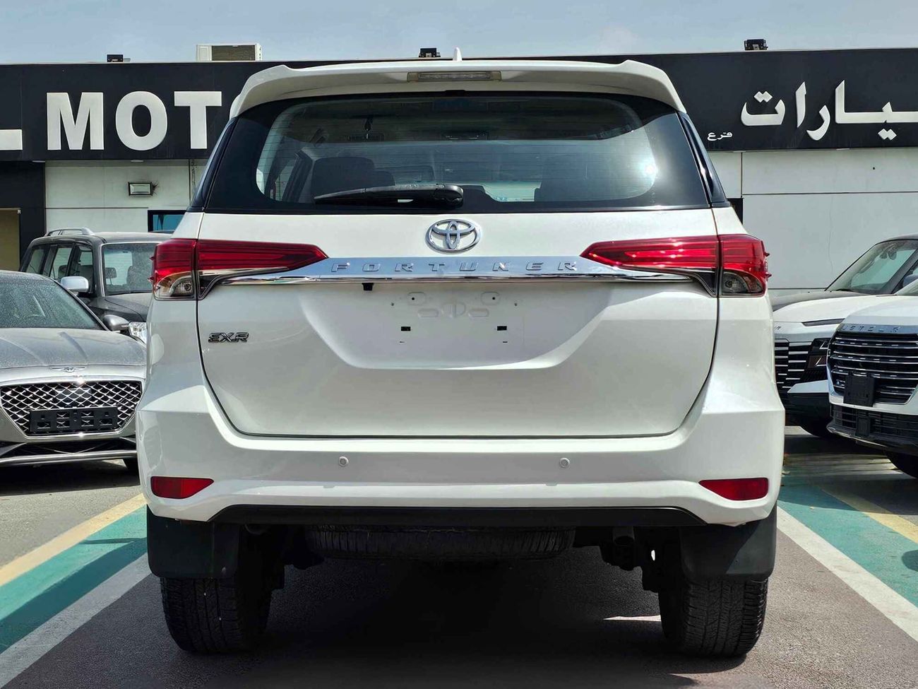 Toyota Fortuner EXR/ V4/ 4WD/ DVD REAR CAMERA/ LEATHER SEATS/ ORG MILEAGE/1189 MONTHLY/LOT#99205