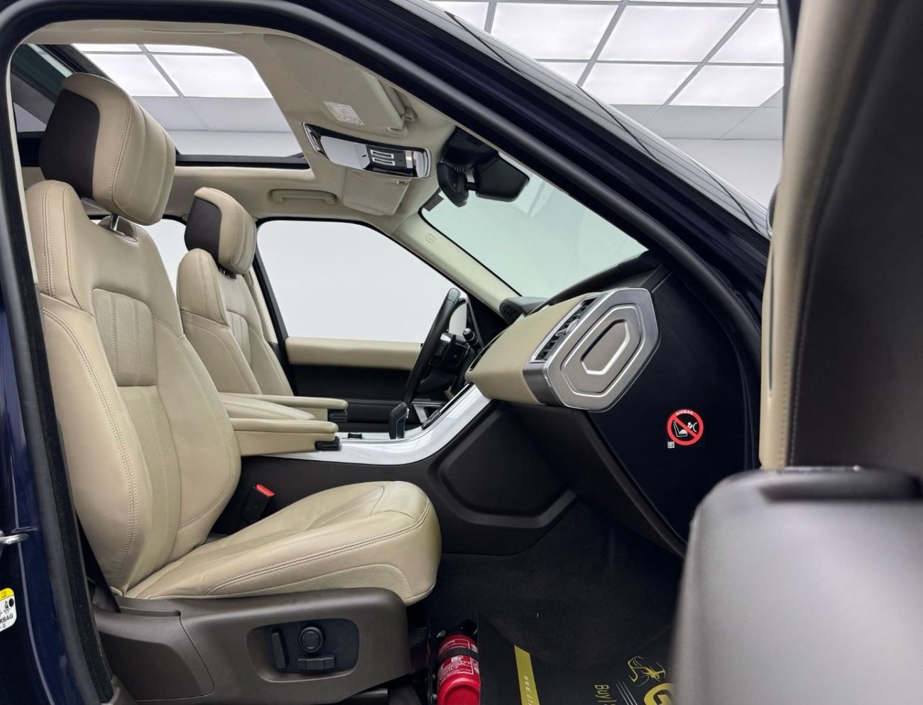 Land Rover Range Rover Sport HSE 3.0L (340 HP) 2019 Range Rover Sport HSE V6, Warranty, Full Range Rover Service History, Low Kms