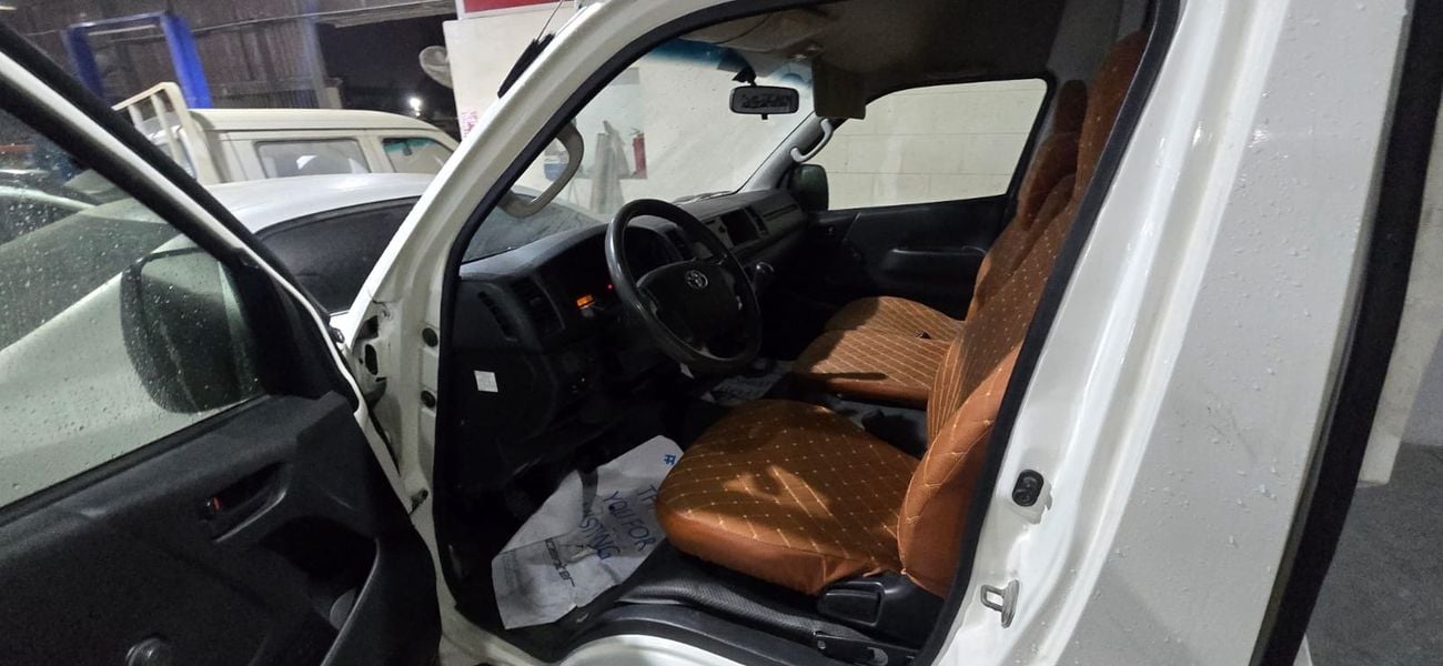 تويوتا هاياس