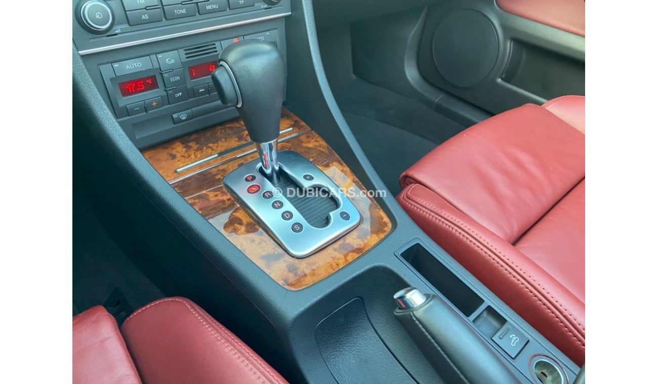 أودي A4 A4 CONVERTIBLE LOW MILEAGE GCC