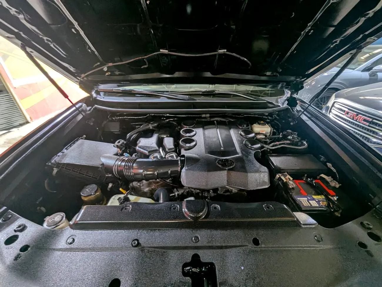 تويوتا برادو VXR V6 4.0L Full Option | GCC Specs | Excellent Condition