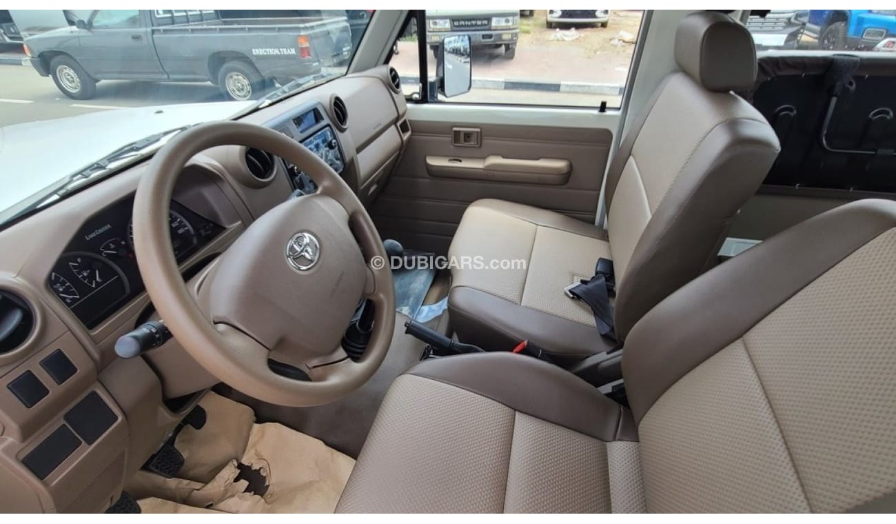 Toyota Land Cruiser 70 TOYOTA LAND CRUISER LC78 HARDTOP 4.2L DIESEL V6 MY 2023 WHITE