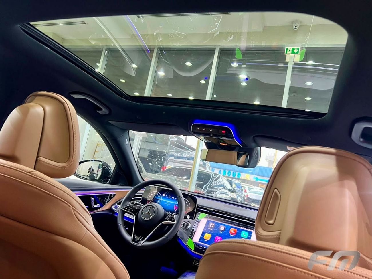 مرسيدس بنز E200