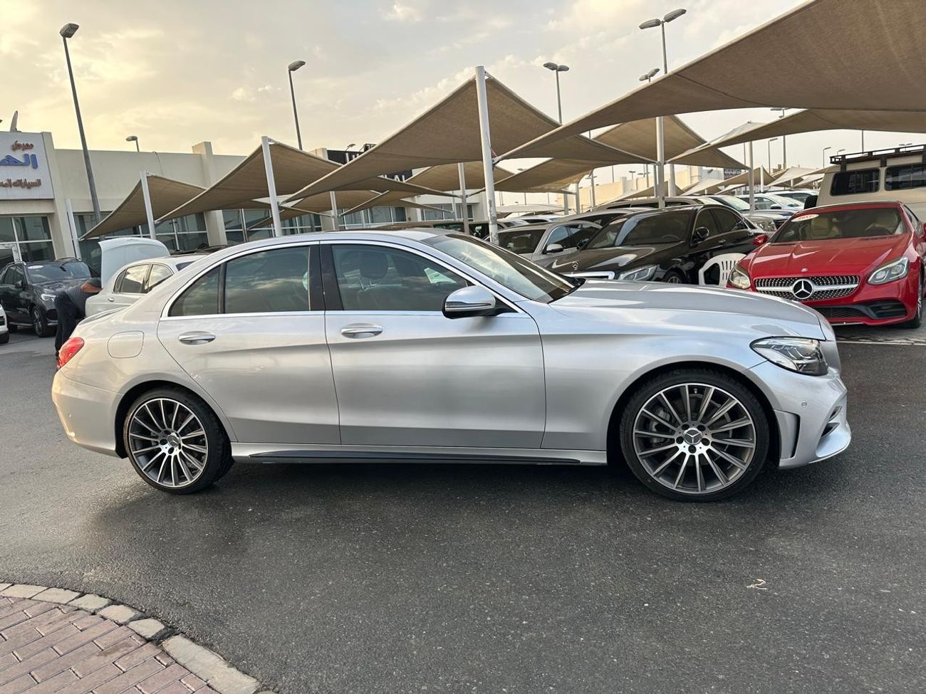 مرسيدس بنز C 300 سبورت