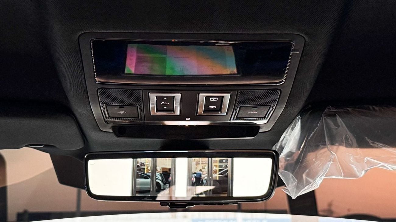 لاند روفر ديفندر P400 110 X-Dynamic HSE 3.0L (5 Seater) - Warranty & Service - 2025