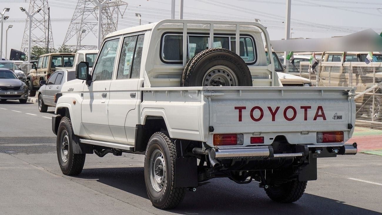 تويوتا لاند كروزر بيك آب TOYOTA LC79 , 2.8L Diesel Double Cabin M/T 2025 MODEL