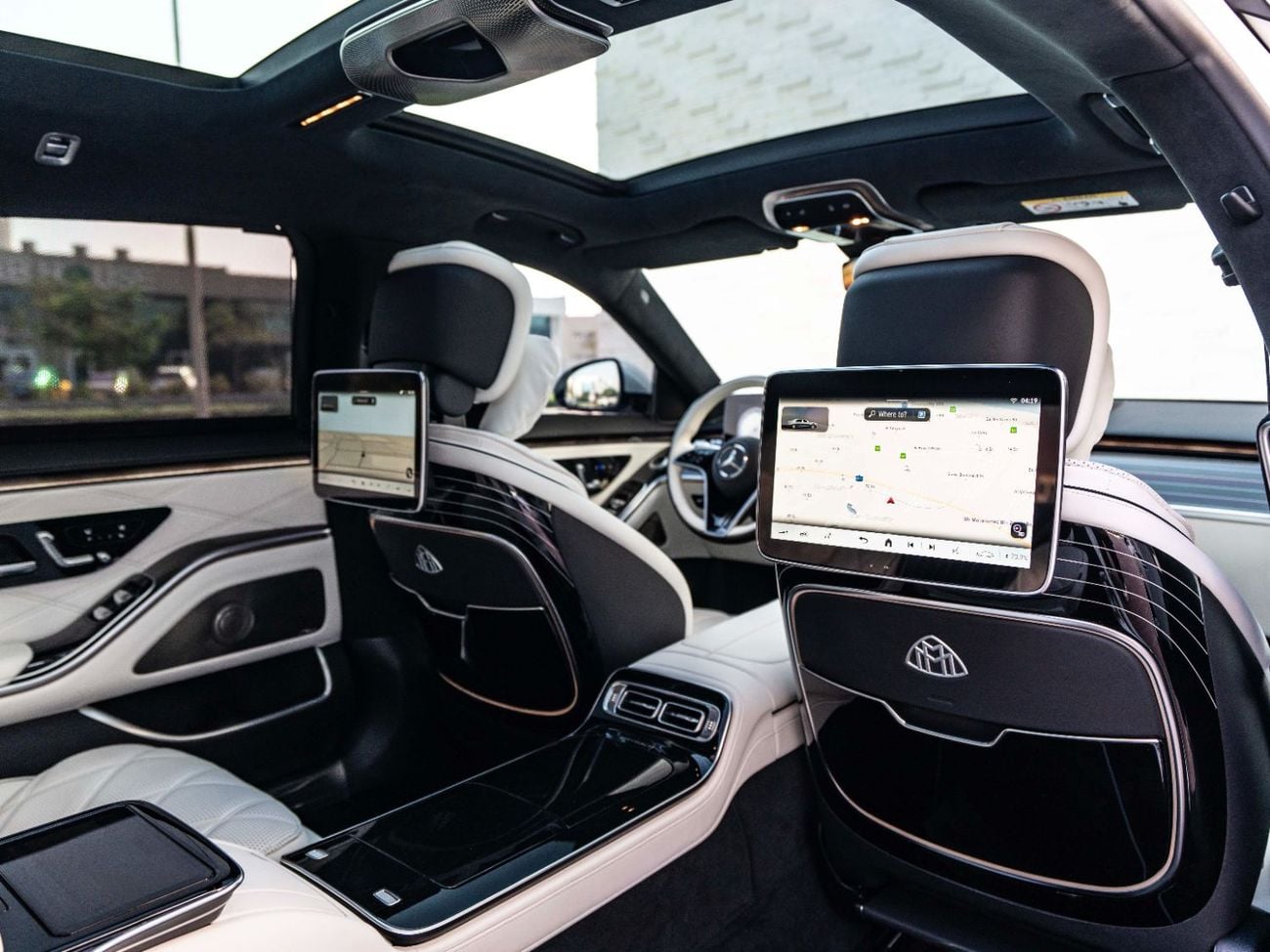 مرسيدس مايباخ S680 مايباخ LUXURY