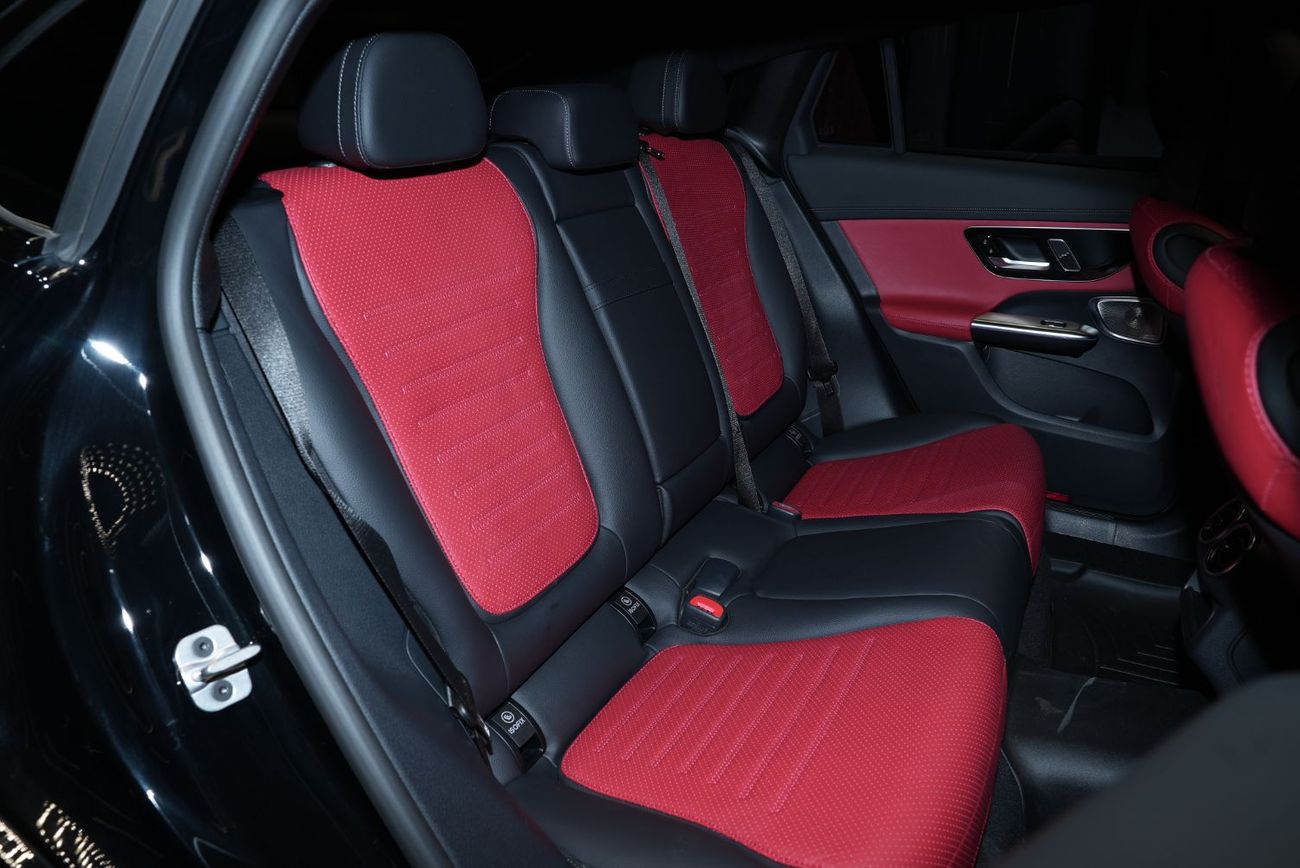 Mercedes-Benz GLC 300 2025 Mercedes-Benz GLC300 4Matic Coupe AMG