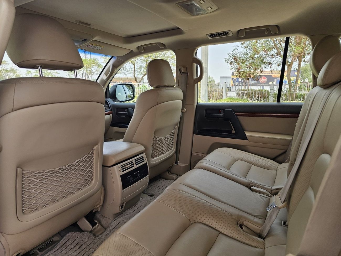 Toyota Land Cruiser GXR+ 4.6L