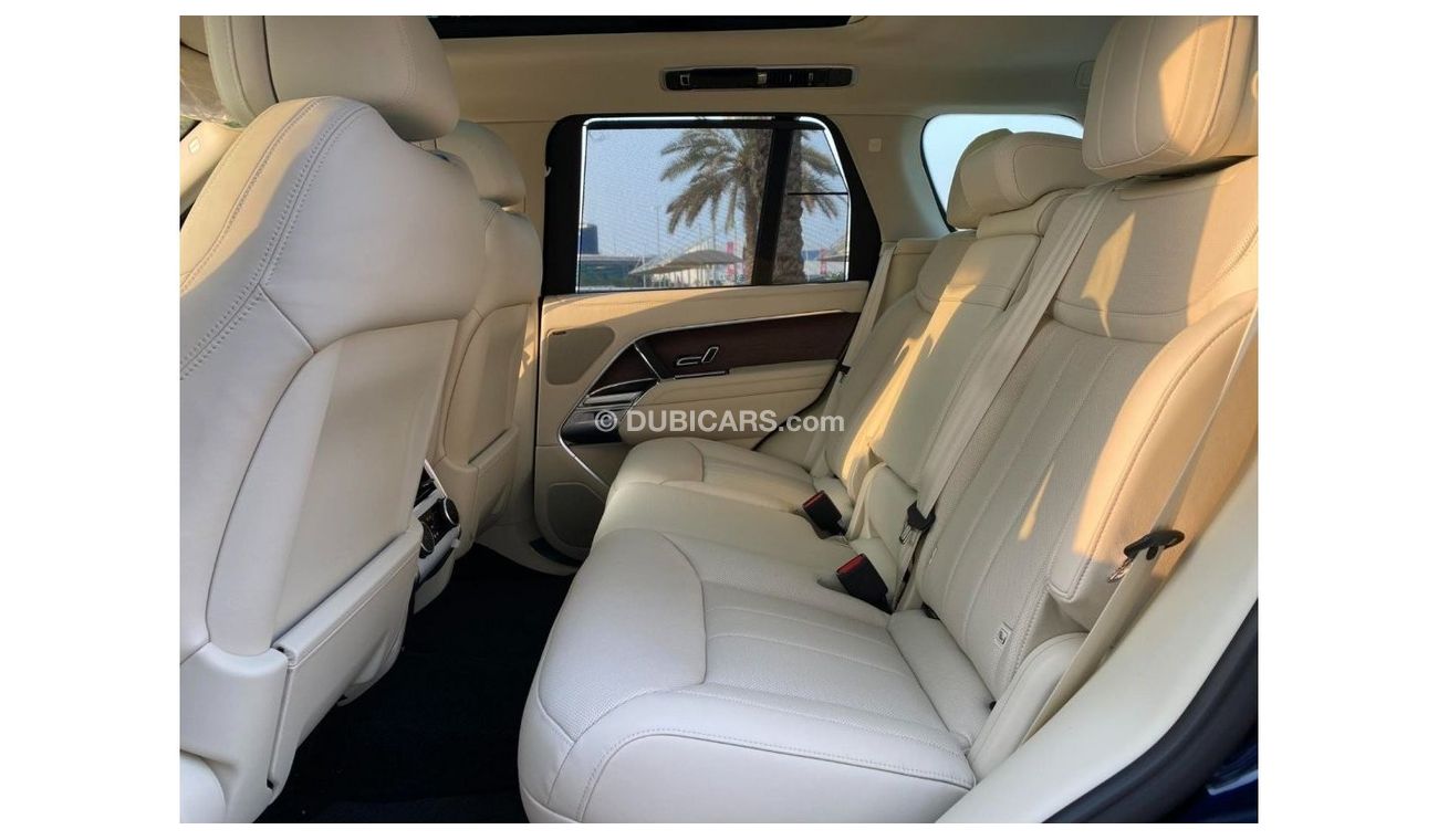 Land Rover Range Rover BLUE COLOR**2023**GCC SPEC UNDER WARRANTY AND SERVICE CONTRACT