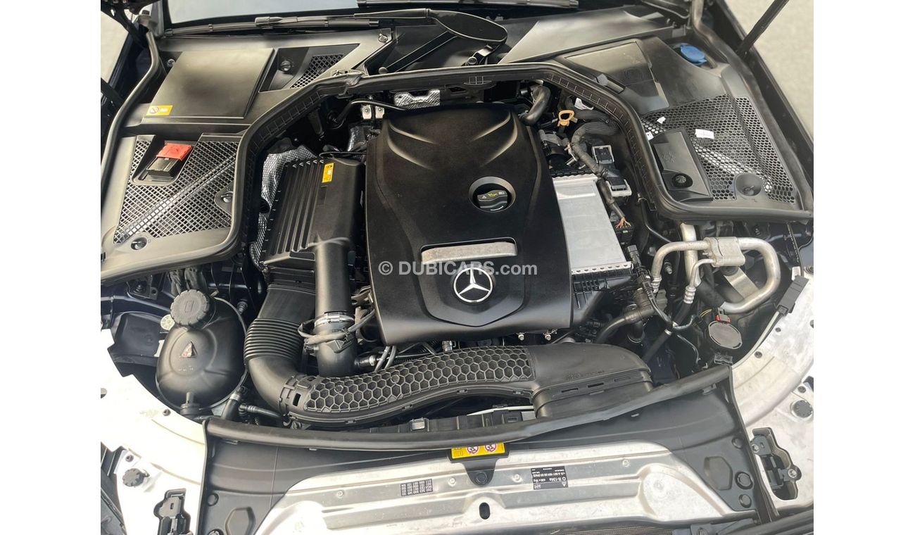 Mercedes-Benz C 300 Luxury