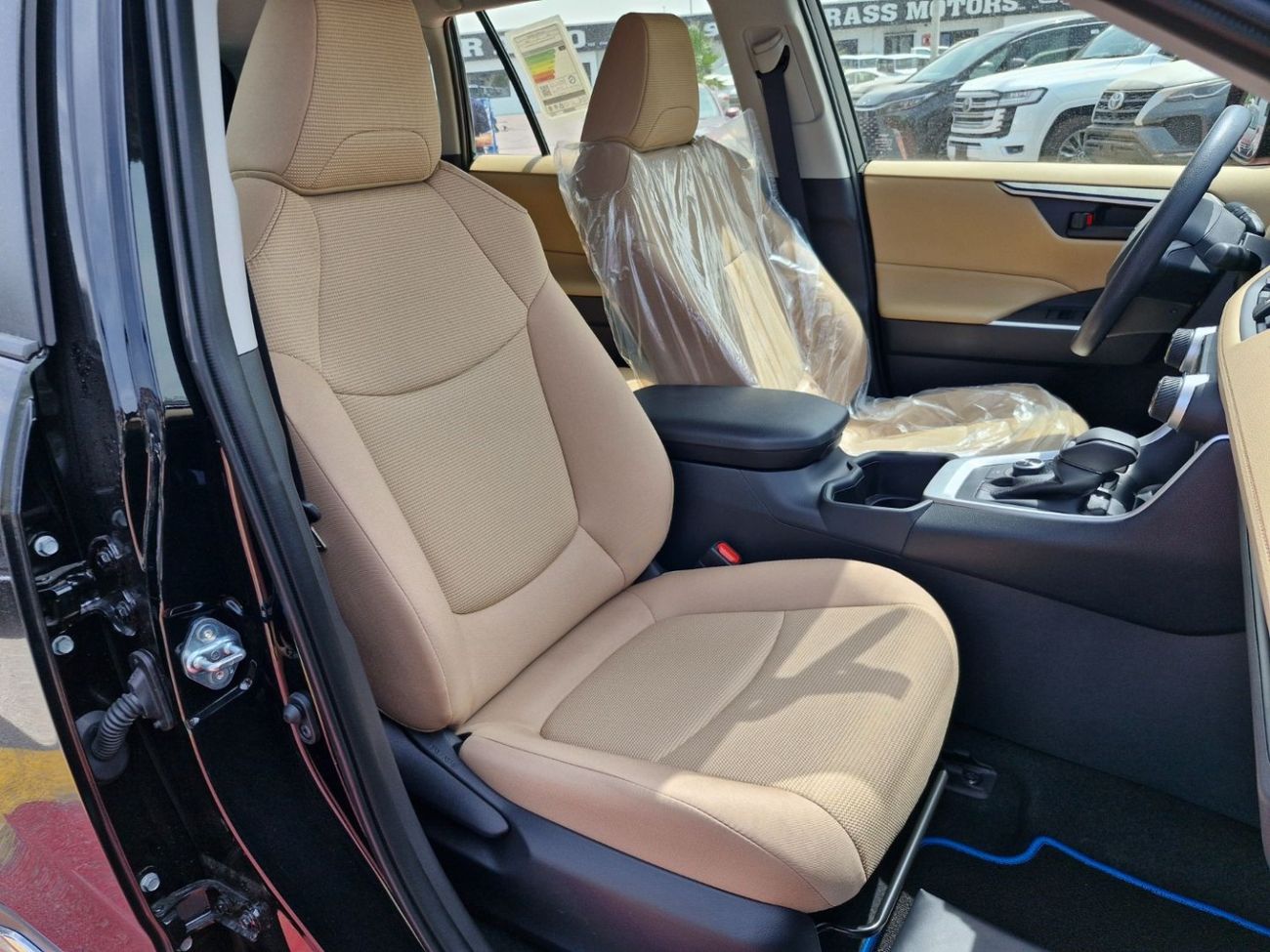 Toyota RAV4 2025 TOYOTA RAV 4 4X4 2.5L HYBRID PETROL A/T GCC BRAND NEW 0KM