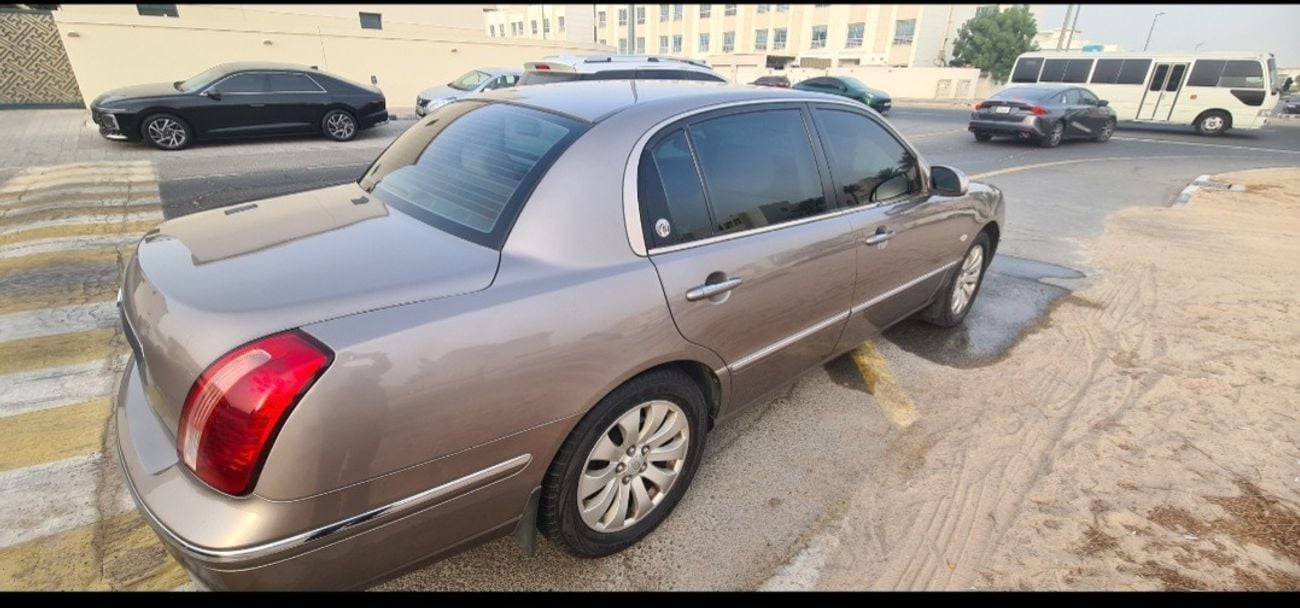 Kia Opirus 3.8L , in good conditions