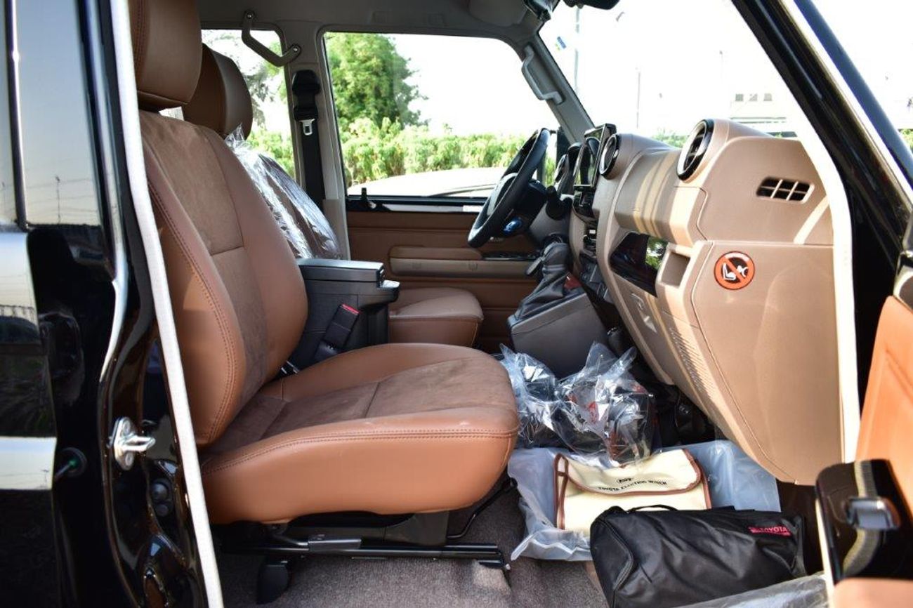 تويوتا لاند كروزر 70 S-DLX 2.8L (5 Door)