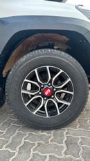 تويوتا هيلوكس SR With Upgrade GR Sport shape