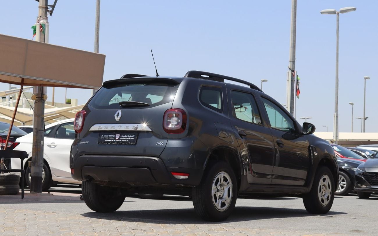 رينو داستر رينوداستر 2023 - خليجى - بدون حوادث - بمحرك 1.6 - بحاله ممتازه من الداخل والخارج