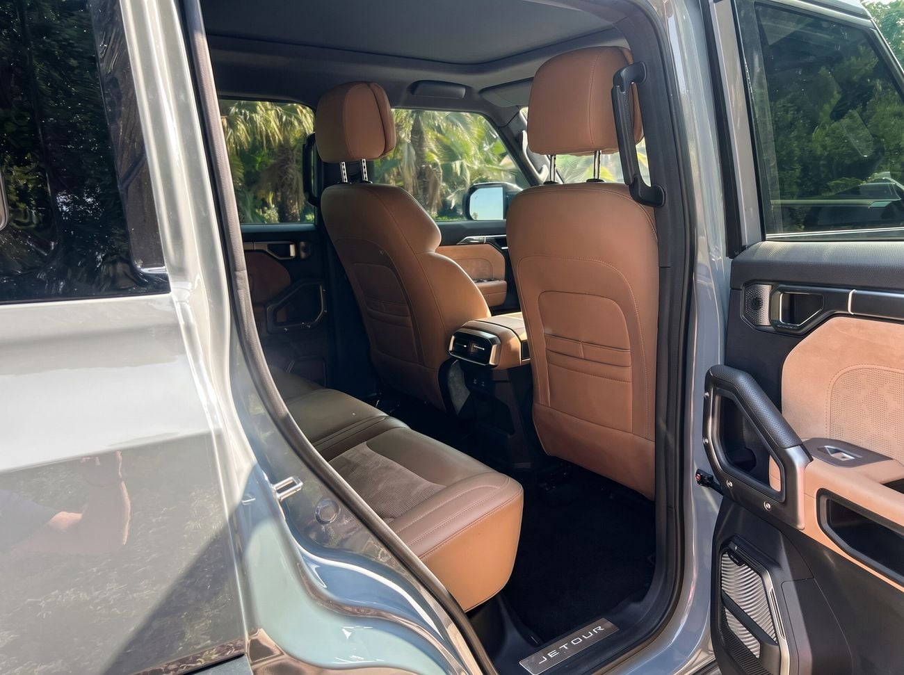 Jetour T2 LUX