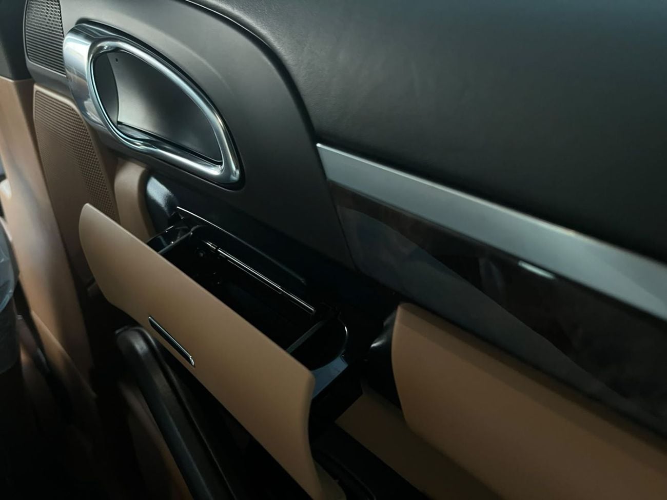 Porsche Cayenne STANDARD