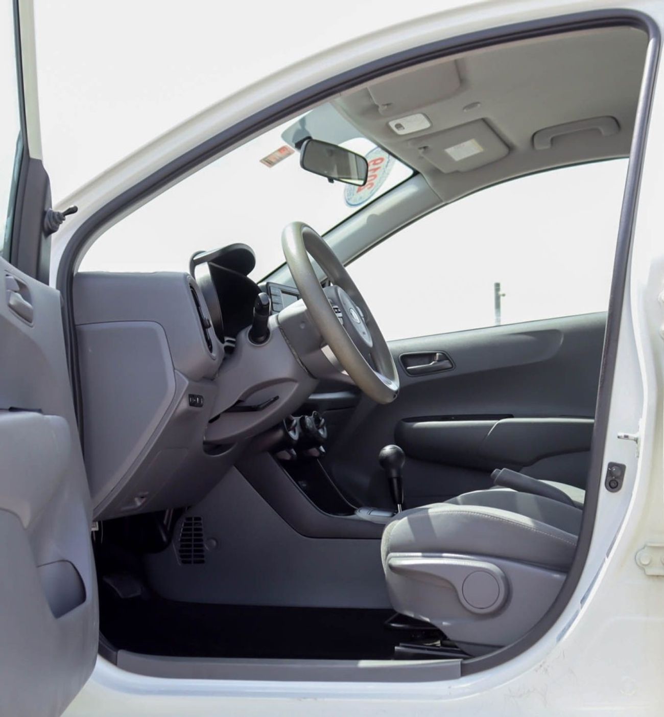 Kia Picanto Base 1.2L Kia Picanto 1.2 L 2019 GCC accident free in excellent condition 342 P.M.