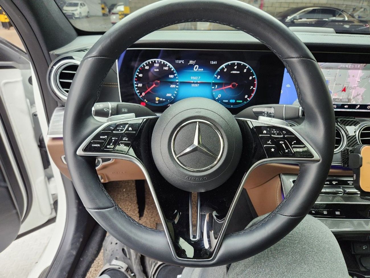 Mercedes-Benz E 350 2022 MERCEDES BENZ E (G) 3.5 E350 4 MATIC AVANTGARDE