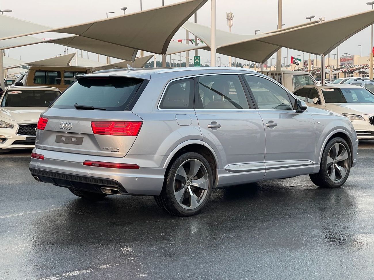 Audi Q7 40 TFSI quattro Audi Q7 TFSI QUATTRO 45 SLINE _GCC_2016_Excellent Condition _Full option
