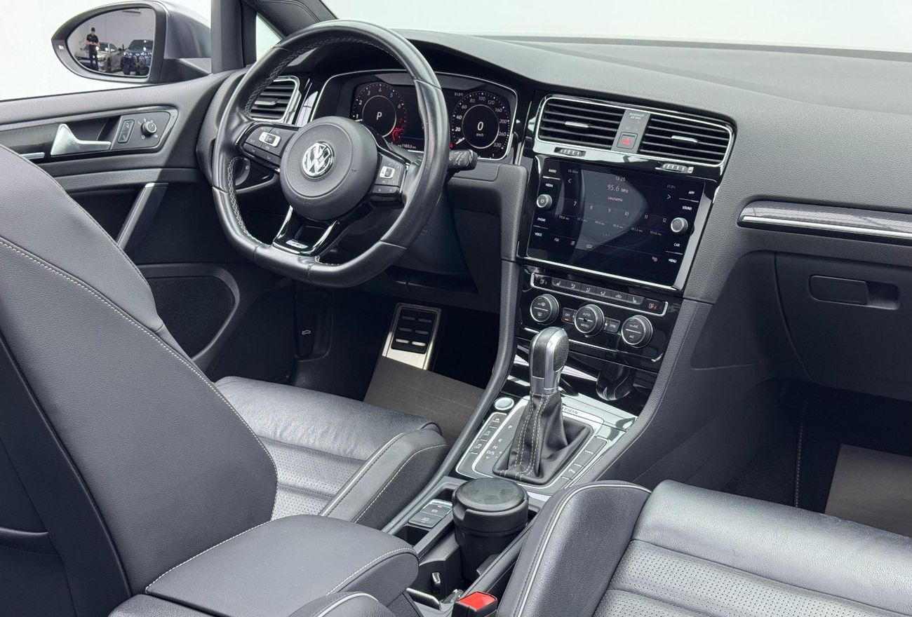 Volkswagen Golf R Base 2.0T 2019 Volkswagen Golf R, Warranty, Full Volkswagen Service History, Excellent Condition, GC