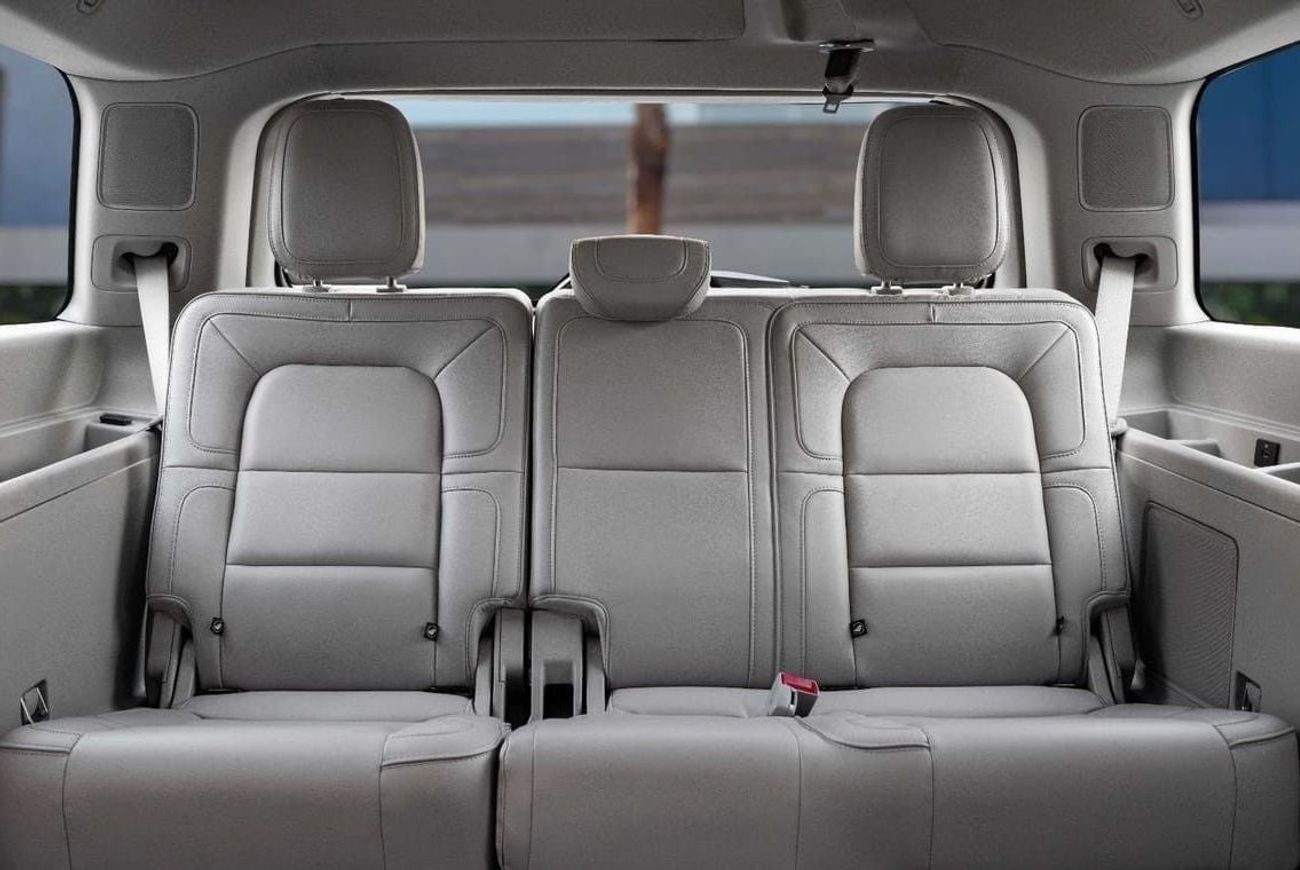 Lincoln Navigator | 3,329 P.M  | 0% Downpayment | Pristine Condition!