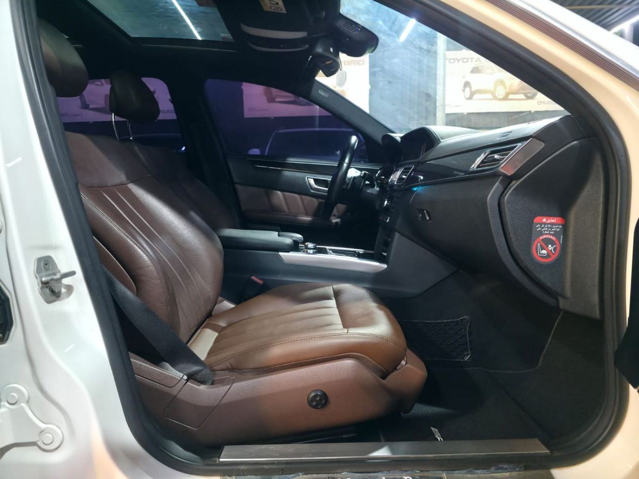 مرسيدس بنز E300