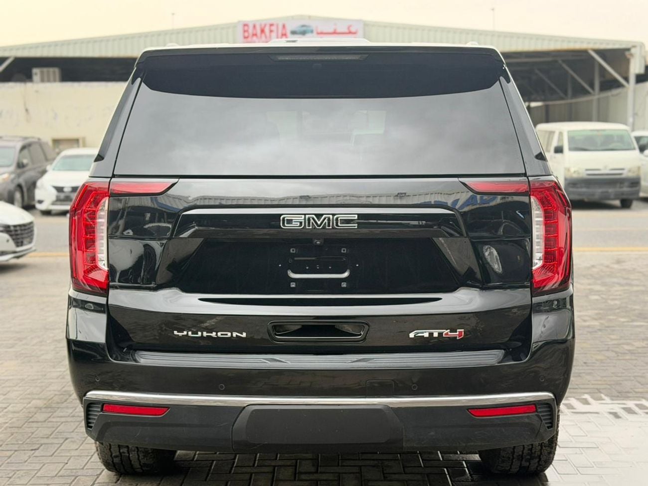 جي أم سي يوكون 5.3 V8 AT4 (AWD)