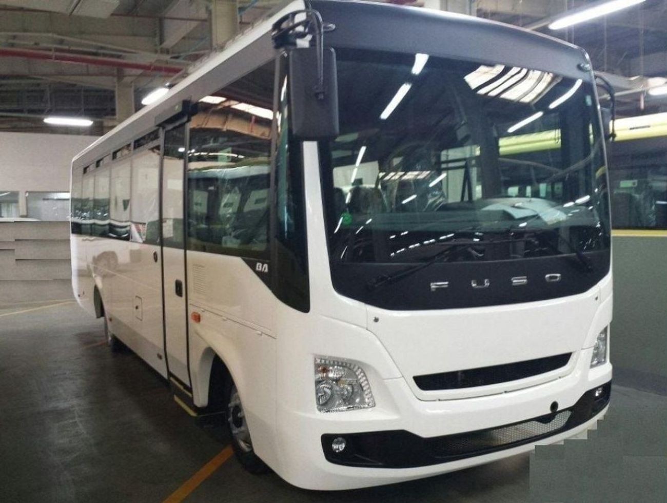 Mitsubishi Fuso Canter 37 seats