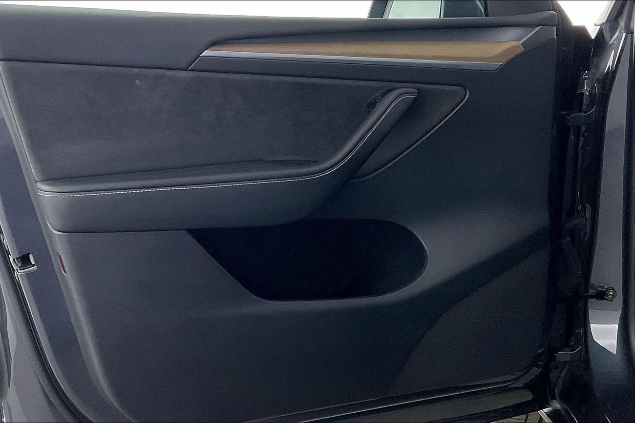 Tesla Model Y Standard Range | National Day Celebration | Guaranteed Warranty | 0 Down Payment