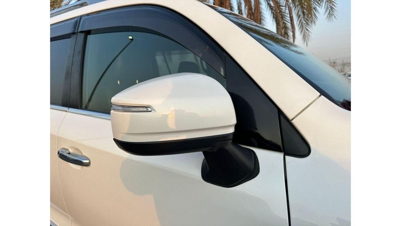 تويوتا لاند كروزر -