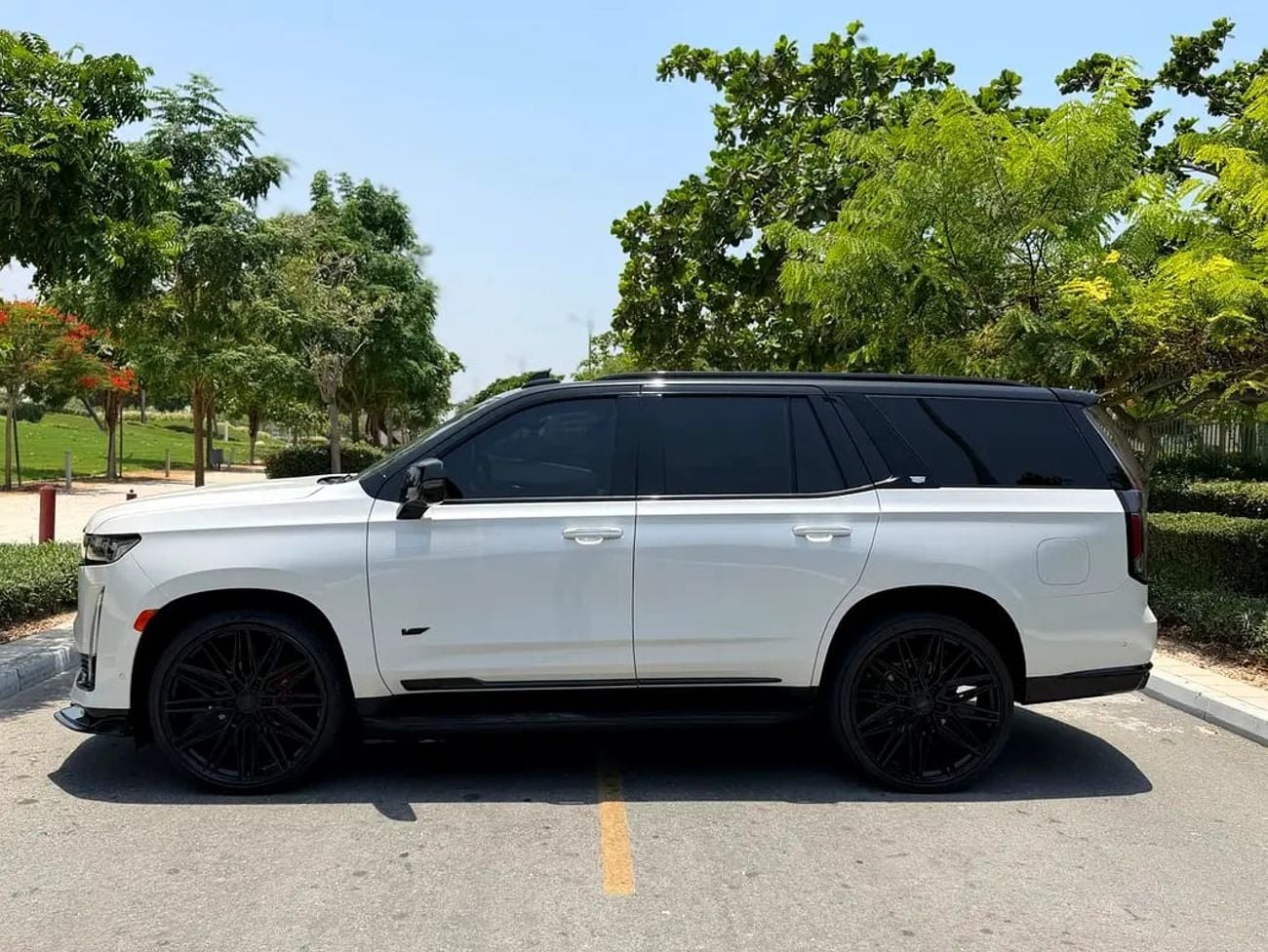 كاديلاك إسكالاد Platinum | American Specs | Pristine Condition