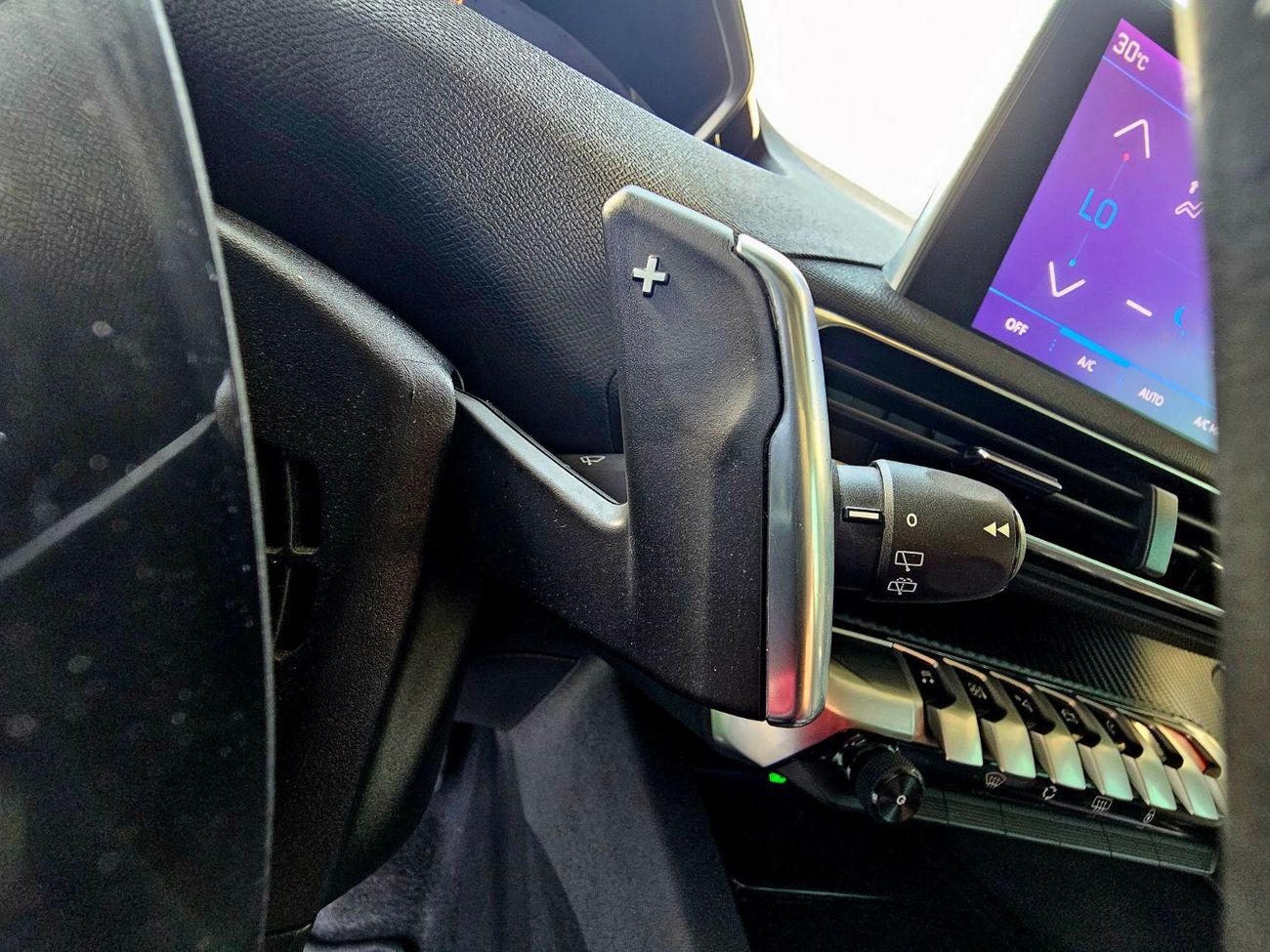 بيجو 3008 / 1.6 V4/ ORIGINAL PAINT/ SINGLE OWNER/ LOW KMS