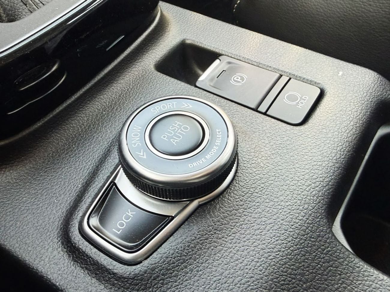 Suzuki Across SUZUKI ACROSS HYBRID 4WD 2026