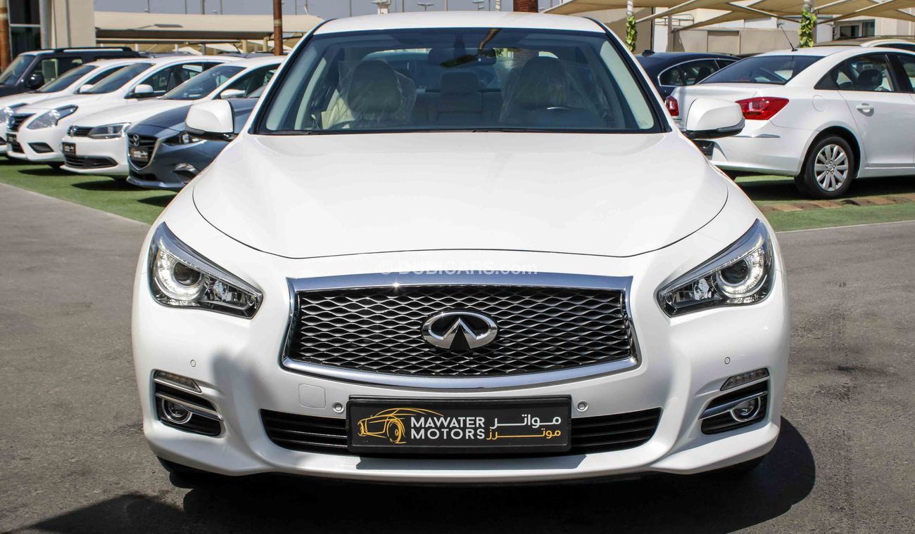 Infiniti Q50 2.0t