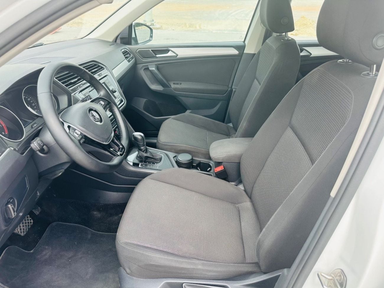 فولكس واجن تيجوان موديل 2018 خليجي حاله ممتازه من الداخل والخارج