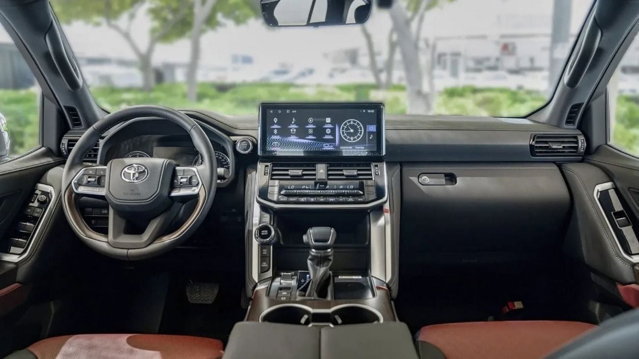 Toyota Land Cruiser TOYOTA LAND CRUISER LC300 VX 3.5L TWIN TURBO 2024