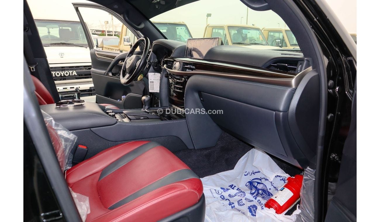 لكزس LX 570 • LEXUS - LX 570 – 2018 MODEL 5.7L 8cy 4946 km use