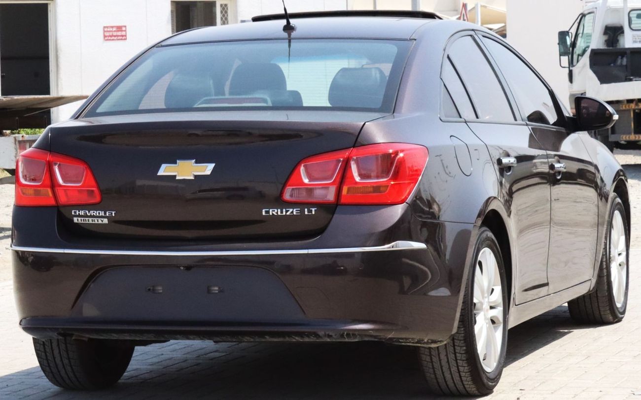 Chevrolet Cruze LT Chevrolet Cruze 2016 GCC full option in excellent condition without accidents