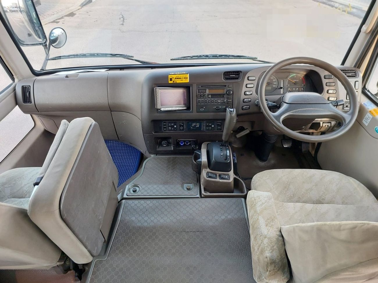 Mitsubishi Rosa MITSUBISHI ROSA BUS RHD 2005 MODEL 4.9 L DIESEL AUTOMATIC(PM00010)