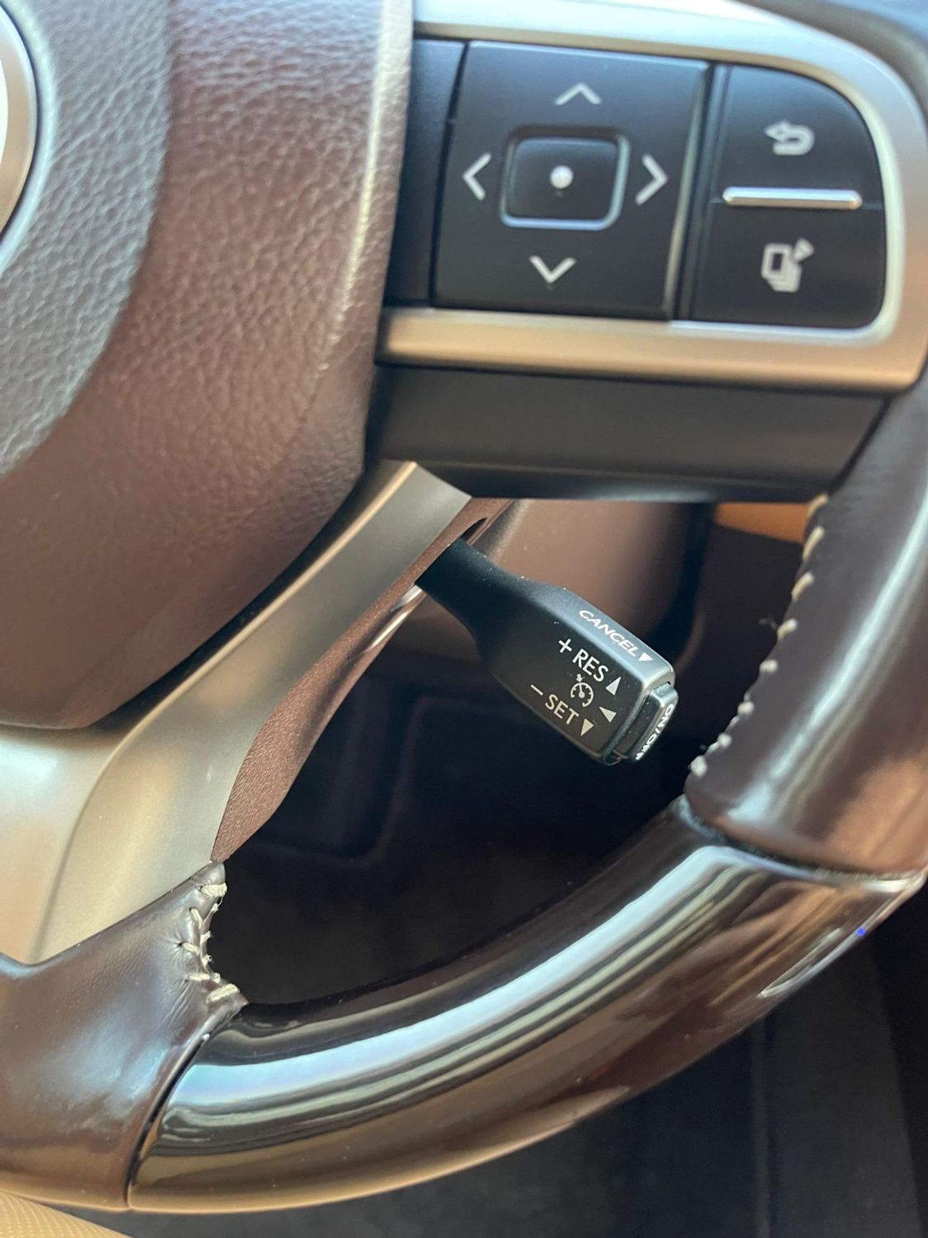 Lexus ES300h PLATINUM / HYBRID / JAPAN / IN PERFECT CONDITION