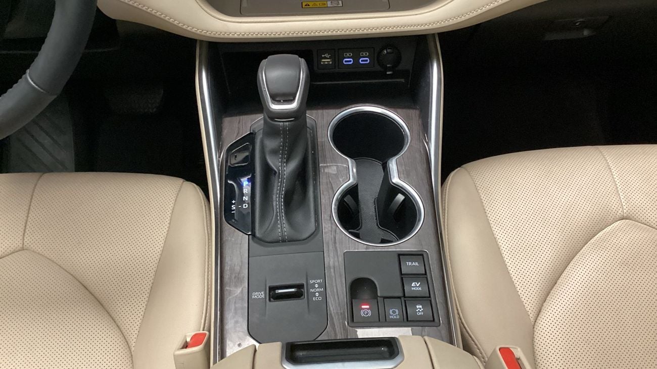 Toyota Highlander VXR 2.5L VXR | Guaranteed Warranty | 0 Down Payment