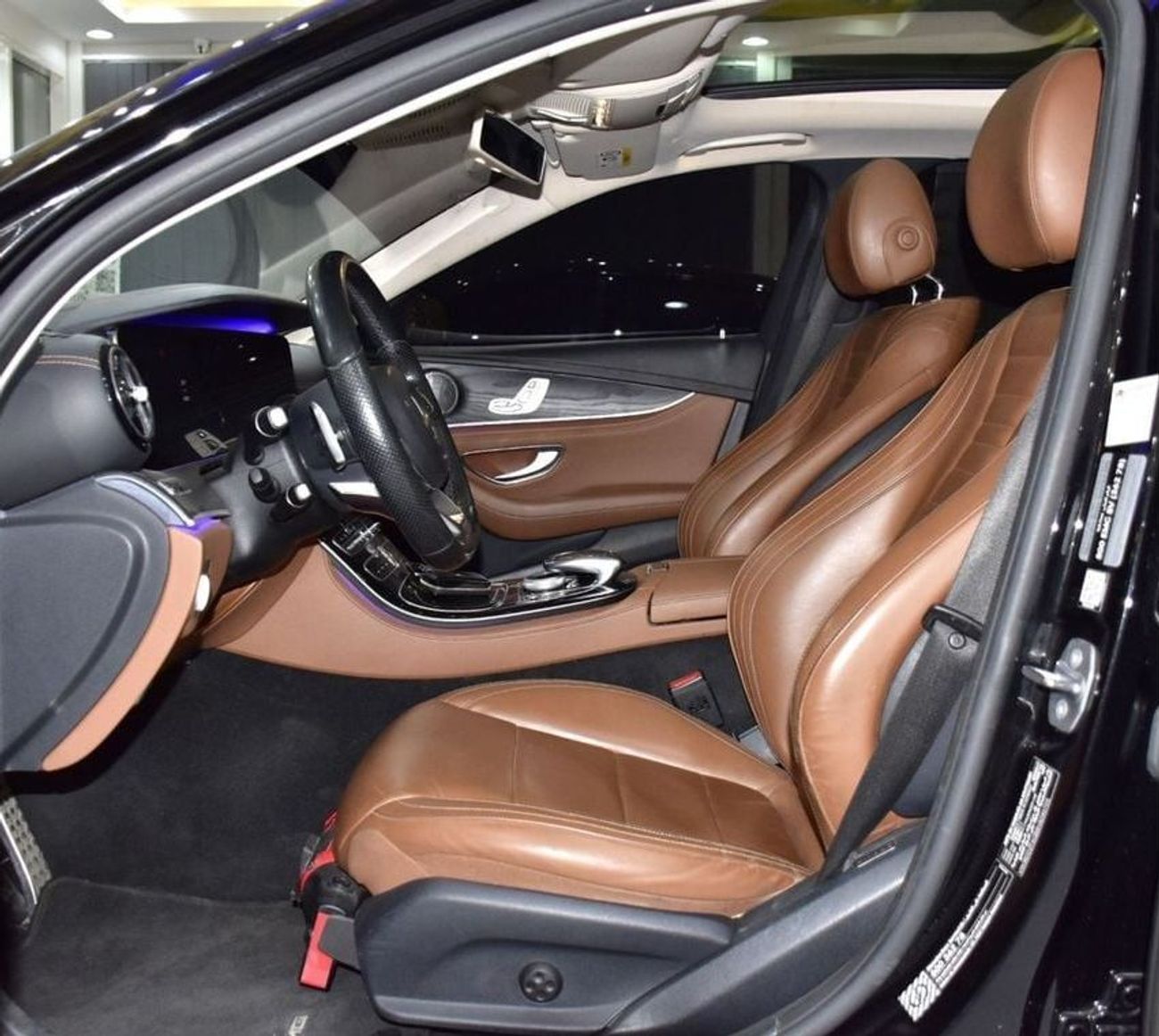 مرسيدس بنز E 400 EXCELLENT DEAL for our Mercedes Benz E400 4Matic ( 2017 Model ) in Black Color GCC Specs