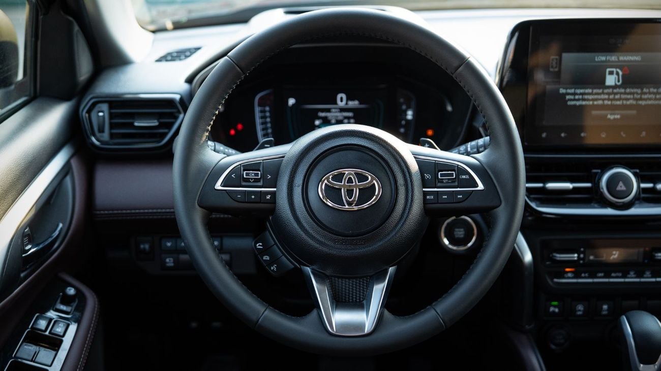 تويوتا أوربان كروزر 1.5L – Midnight Black Inside Black and Red | Export Only